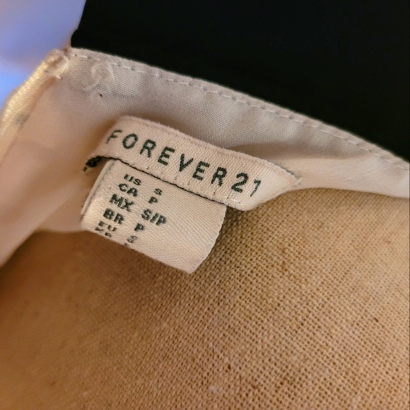 Forever 21 || Black & White Polka Dot Dress w/ Collar - Picture 3 of 3